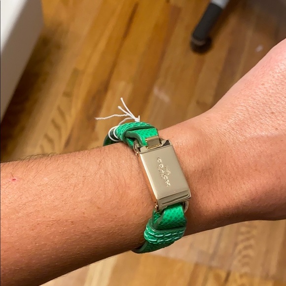 Coach bracelet with gold clasp and green band - Picture 3 of 5